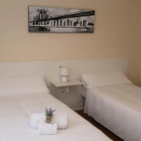 Turisticos Puente P4 1-a Апартаменты Саламанка